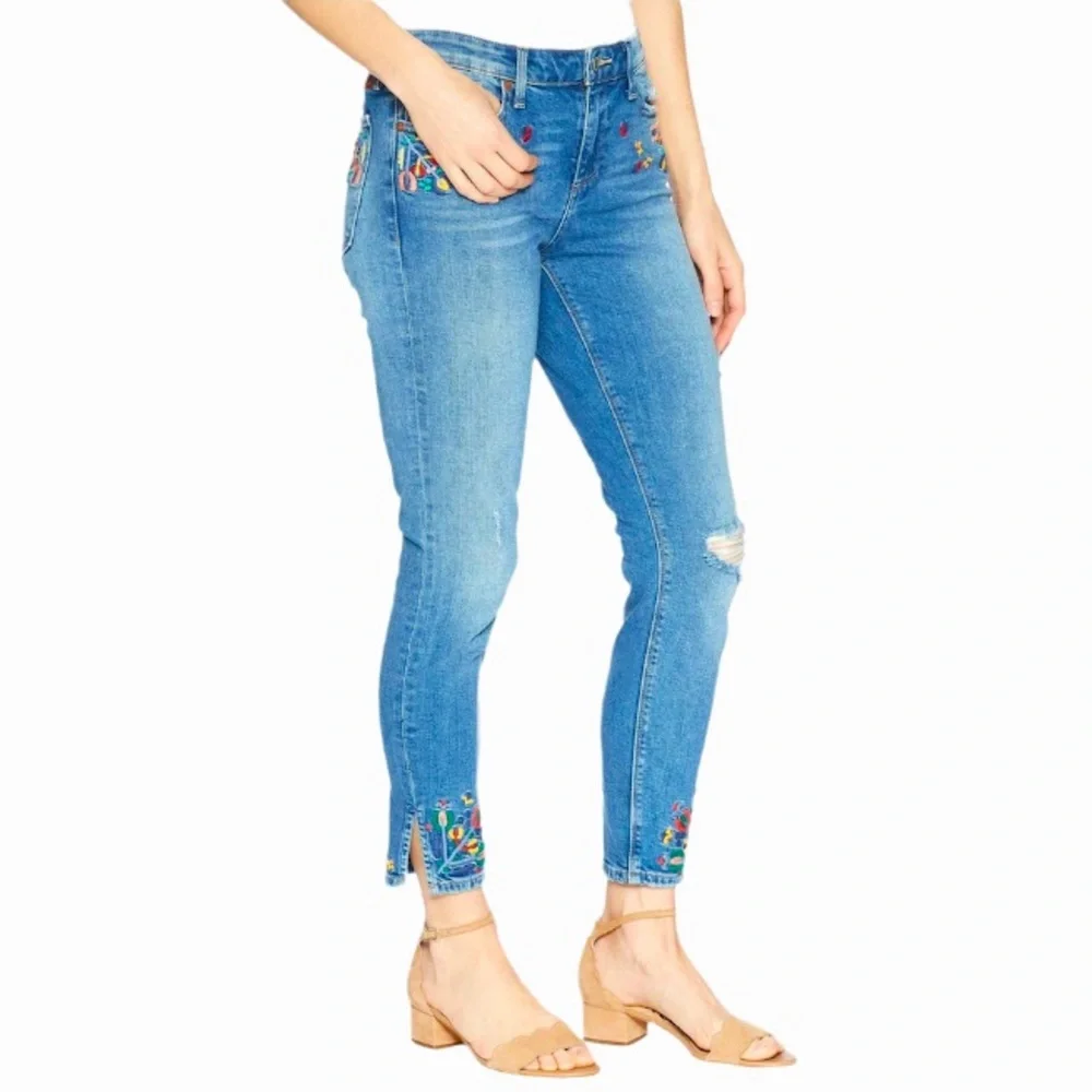 Lucky Brand Vintage Ava Embroidered Distressed Jeans - 4/27 - Picture 16 of 16